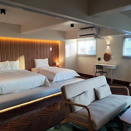 Suneta Hostel Chiangmai Chiang Mai Esterno foto